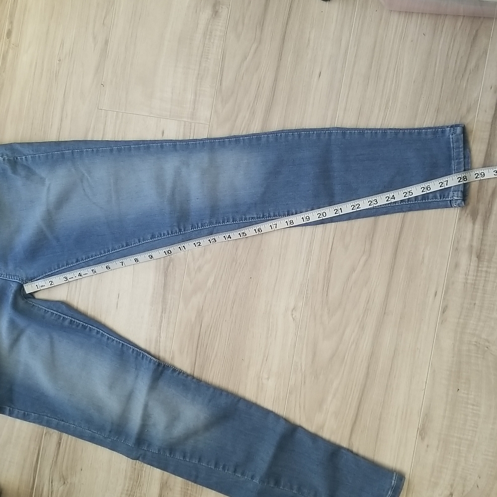 Wallflower Jeans - Picture 9 of 13
